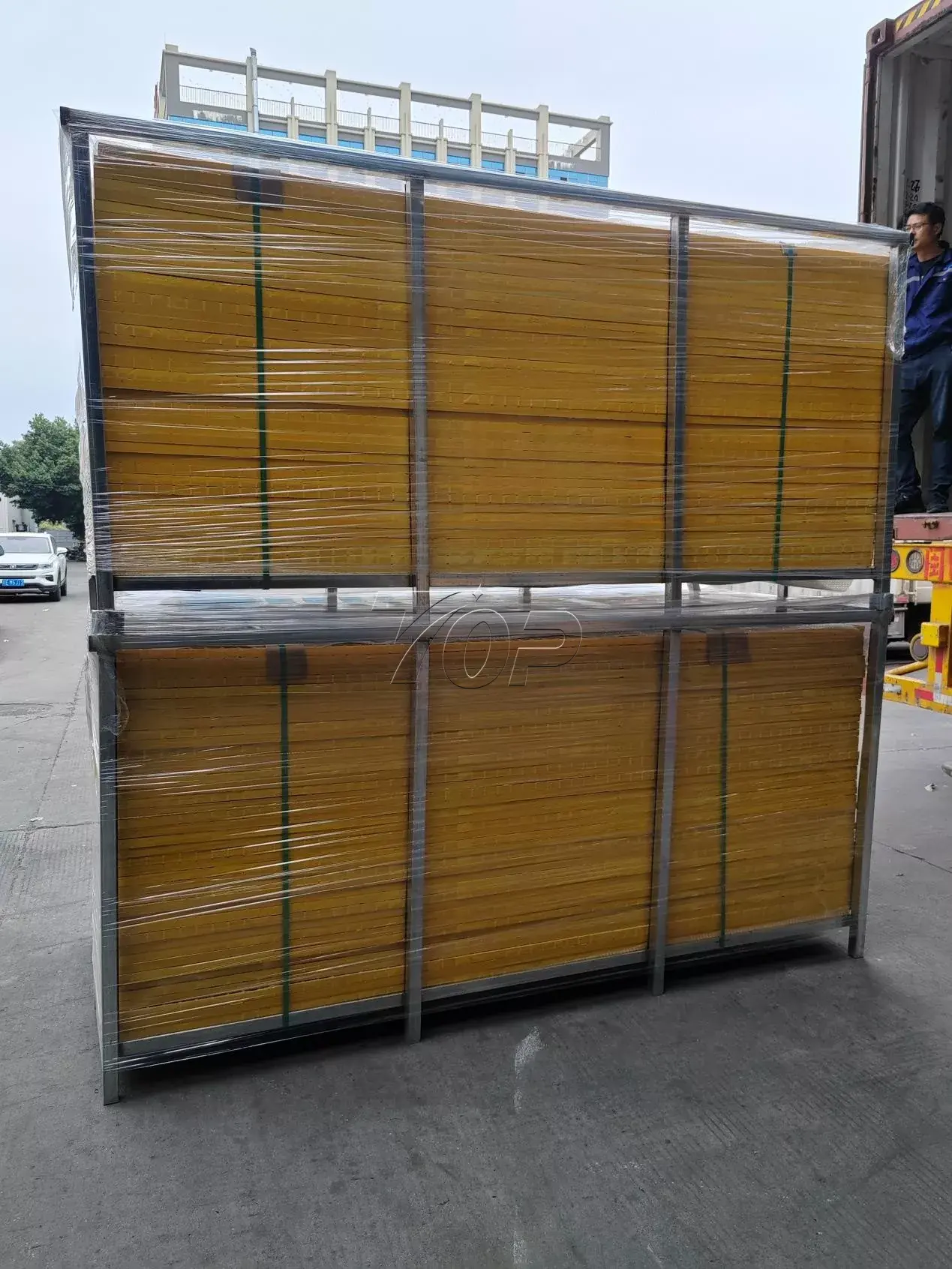 Molded Fiberglass Grating